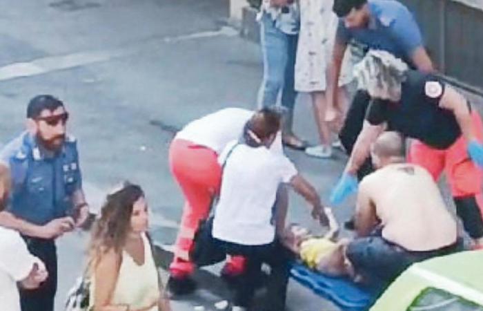 Turin, une fillette de 4 ans tombe du cinquième étage : un passant la rattrape et la sauve