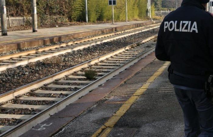 Mère et fille tuées par un train près de Pescara : une action volontaire ne peut être exclue