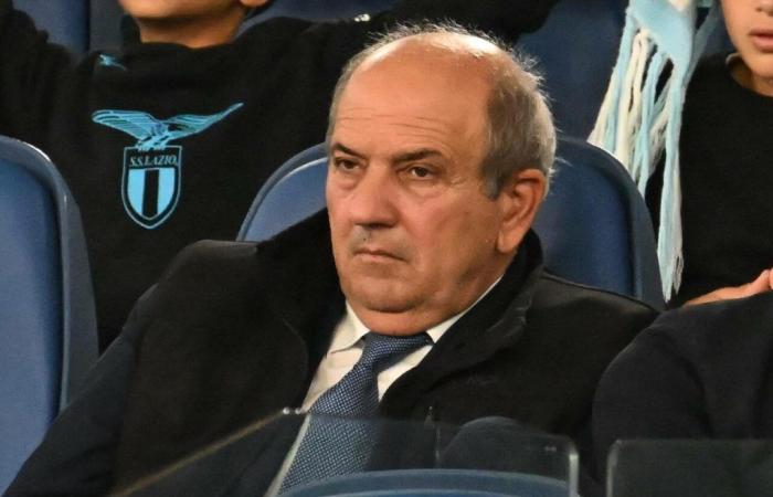 “La Lazio est intéressée par un arrière latéral albanais. Stengs devrait le faire…”