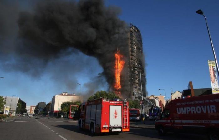 Incendie de Torre dei Moro, le procureur renvoie 13 accusés en jugement. Première audience en septembre