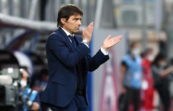 Conte a les clés de Naples, De Laurentiis n’interférera pas dans le travail de l’entraîneur (Sportmediaset)