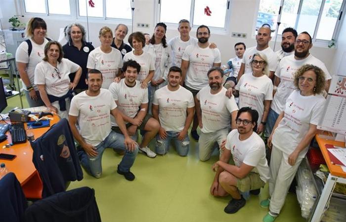 Journée Mondiale du Don de Sang, “Générosité au but” avec le don de Cus Siena Rugby Maillots de célébration du 14 juin offerts par des associations bénévoles – Centritalia News.