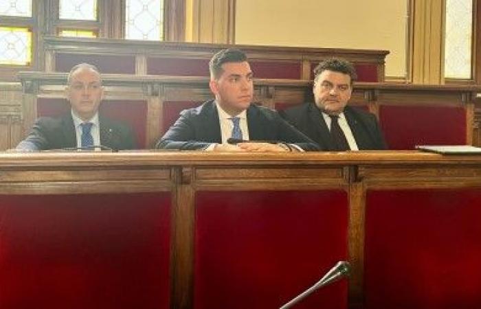 Conseil municipal ouvert à Reggio de Calabre, Forza Italia ne participe pas, “encore un défilé d’hypocrisie”