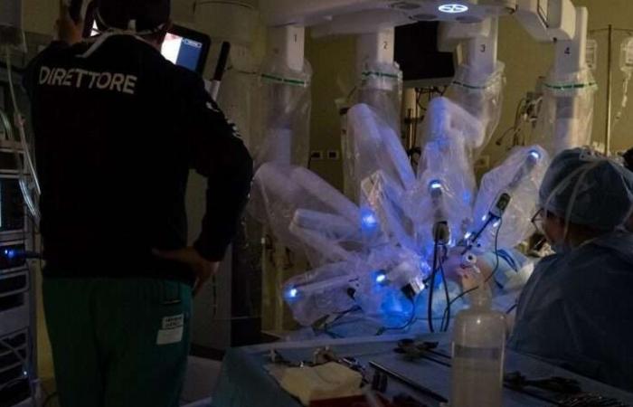 Chirurgie robotisée : 139 opérations réalisées en 5 mois à Mazzini – Teramo