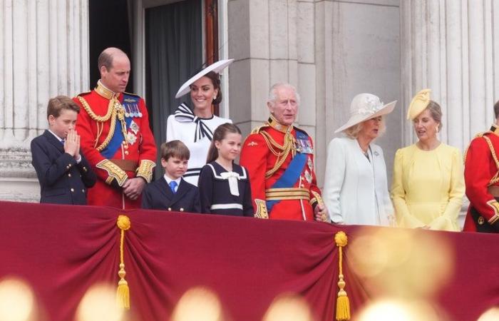 Le prince William et ce regard amoureux pour Kate Middleton : «Il a toujours été là pour elle et avec elle, à chaque phase de la maladie»