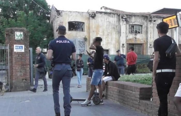 Nouveau raid à la gare de Lucca : drogue et dégradation. 50 personnes identifiées