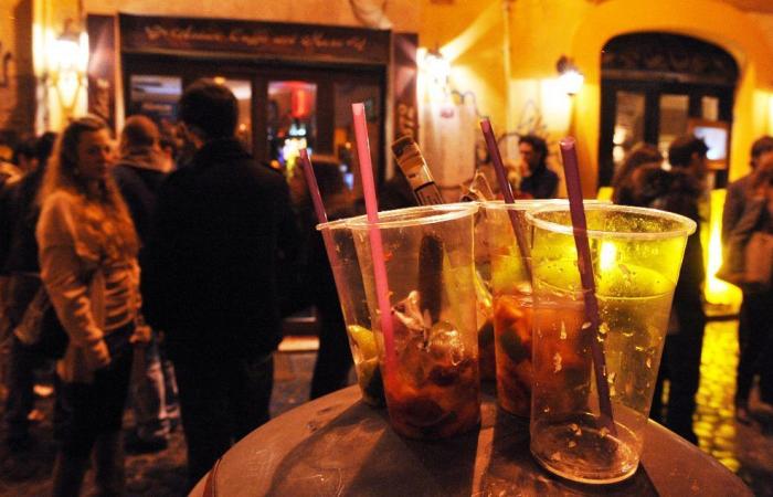 Boom des amendes et des licences suspendues, alarme pour les pubs et restaurants : “De nombreux lieux risquent de fermer à Cagliari”
