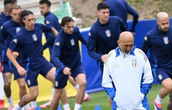 Euro2024 : entraînement Italie-Albanie. Spalletti le révèle en chat privé : quelques surprises dans le 11