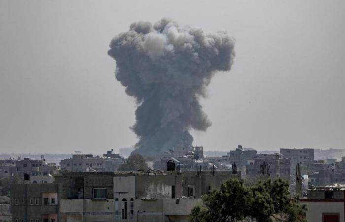 Israël annonce une « pause tactique » quotidienne dans le sud de Gaza, des milliers de personnes descendent dans la rue contre Netanyahu