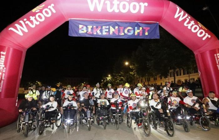 Un millier de cyclistes pour les dix ans de la Ferrara Bike Night