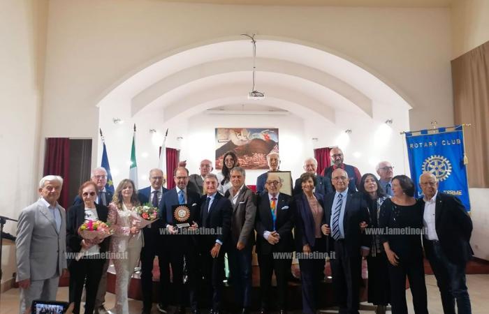 Le prix « Valter Greco » du Rotary Club de Lamezia revient à Maione : « Lametino à la tête de la plus ancienne banque du monde »