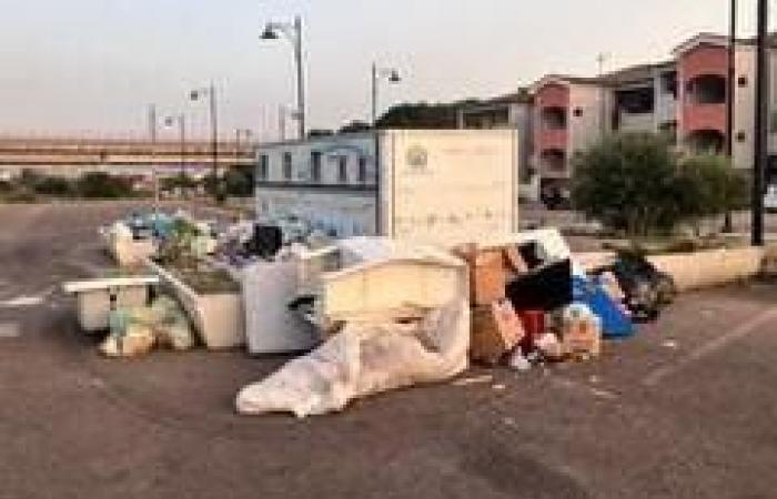 Olbia, les écobox fermées mais les déchets abandonnés augmentent La Nuova Sardegna