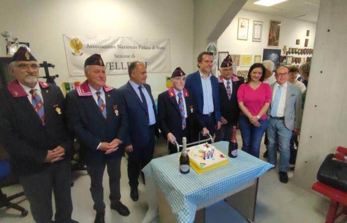 Velletri – Émotion à l’occasion du 100ème anniversaire de Nicola Ladaga célébré avec l’Association Nationale de la Police d’État