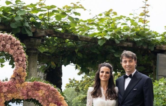 L’ancien footballeur Riccardo Montolivo fête ses 10 ans de mariage avec sa femme Cristina De Pin: grande fête sur le Lac Majeur, les photos – Gossip.it