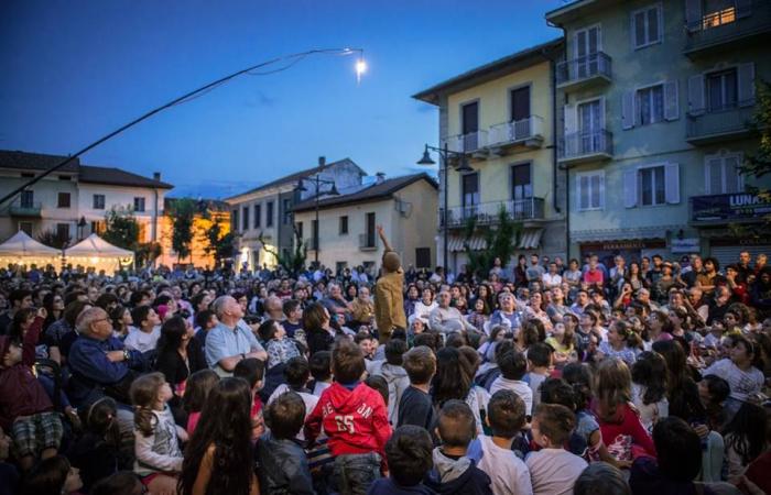 Dans le Piémont, la joyeuse invasion de Lunathica avec 100 artistes et 90 spectacles internationaux