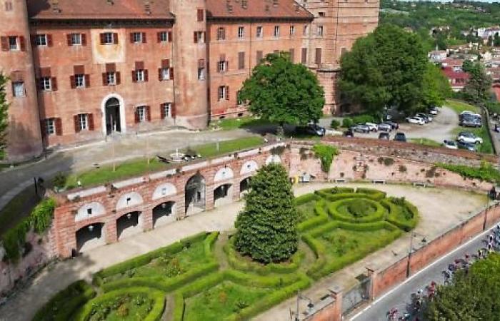 À la découverte du château de Moncalieri : reconstitutions historiques et dégustations de vermouth et de chocolat – Turin News