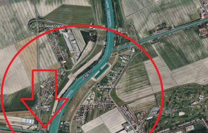 Lignano Sabbiadoro. La navigabilité du bassin de la Bevazzana a été restaurée, ce qui permet la navigabilité de la Litoranea de Fvg à la Vénétie et vice versa.