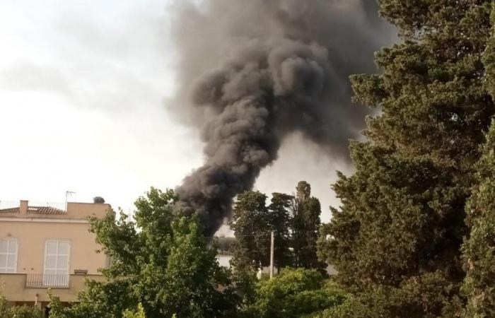 Explosion à Anzio: mystère sur l’incendie du dépôt de l’entreprise de transport