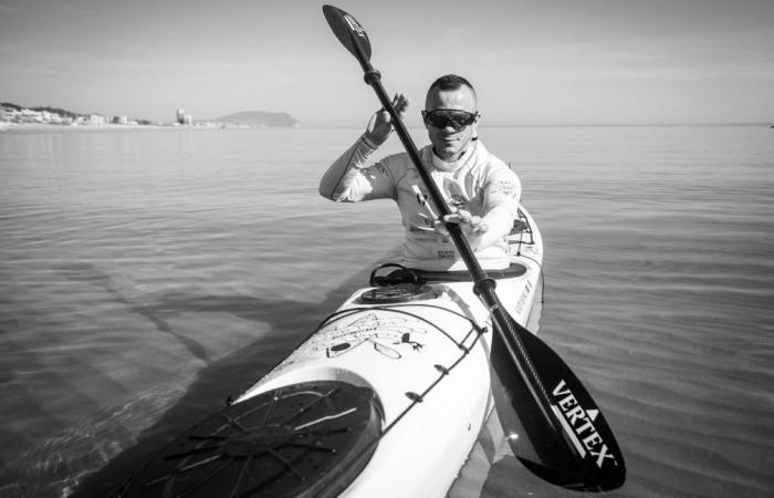 Civitanova Marche, kayak à la recherche du record : le défi d’Alessandro Gattafoni contre la mucoviscidose – Macerata News – CentroPagina