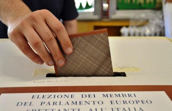 L’épopée du vote à l’extérieur entre règles absurdes et municipalités non préparées : le cas d’Avellino