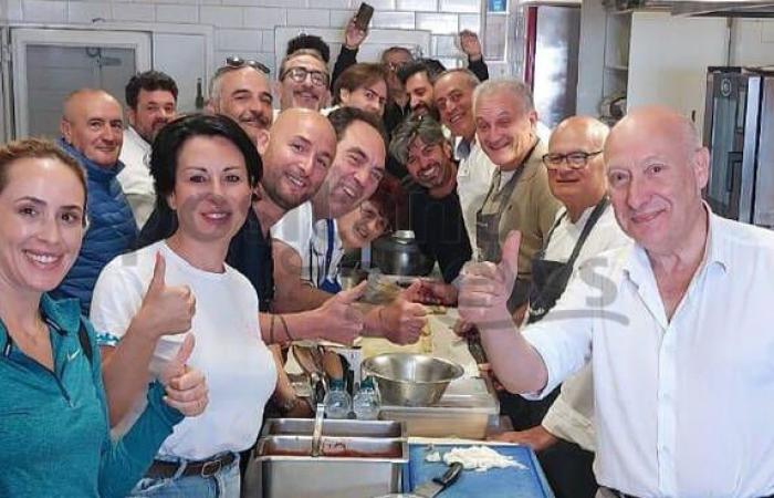 Aujourd’hui et demain à Massa Lubrense l’événement “La Tavola dei 300” dédié à la bonne cuisine et aux traditions