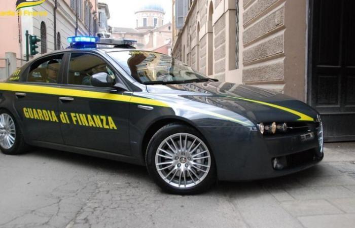 Reggio nell’Emilia: Une fraude fiscale massive d’une valeur de 62 millions d’euros démantelée