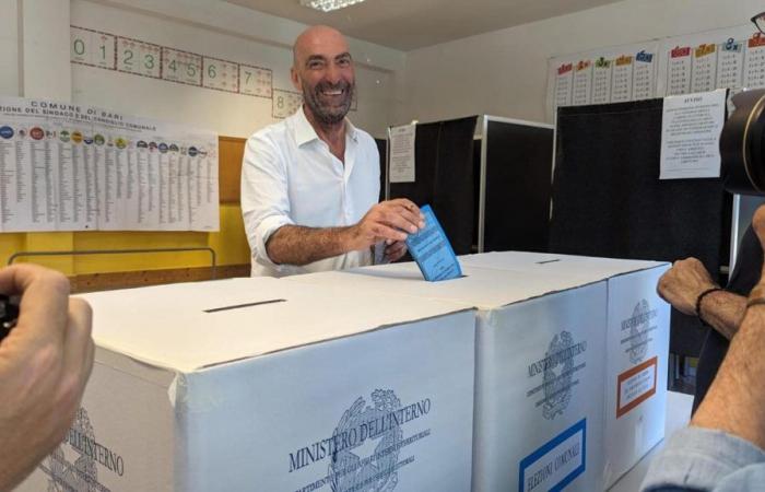 Vito Leccese lance les six interventions pour les 100 premiers jours à Bari : il y a aussi le bonus maison et le maire de nuit