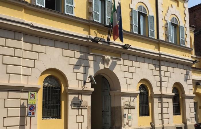 Fausse garantie, l’affaire Piacenza devient nationale : saisies par le parquet de la ville dans toute l’Italie