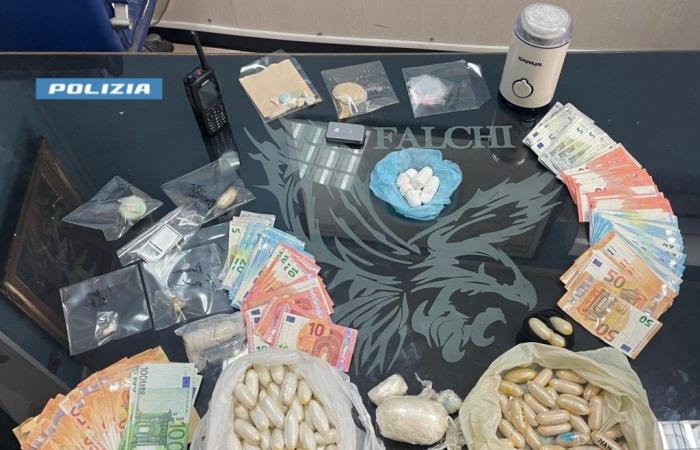 Palerme, un kilo et demi de drogue et de l’argent saisis : deux arrestations