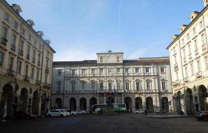 Tous les maires de Turin, des décurions aux maires élus par les citoyens