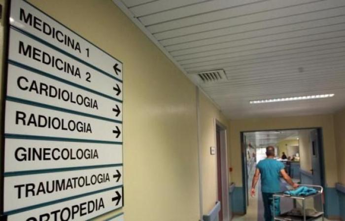 Concours pour jeunes médecins, plus de trois cents candidatures pour les hôpitaux périphériques de Toscane