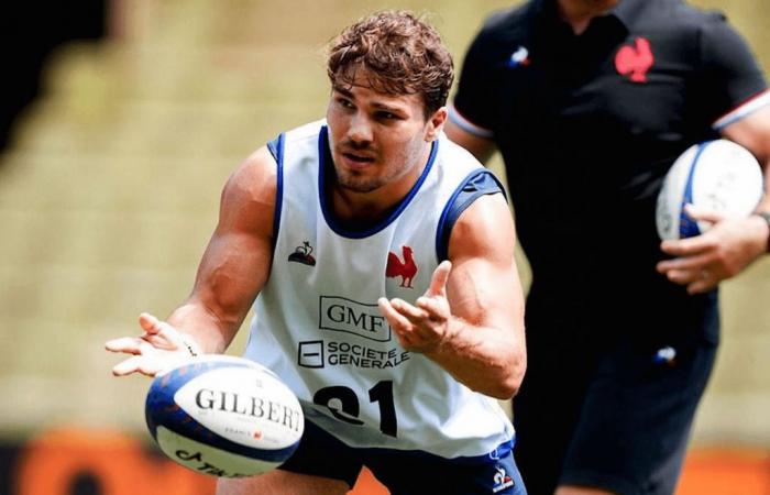 Antoine Dupont, le capitaine du rugby français “prêt à interrompre un match” pour insultes homophobes