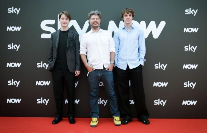 Sky défie WBD : Champions sur Tv8 pour répondre aux Neuf
