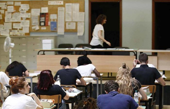 Maturité, 3 900 étudiants de Reggio Emilia ont passé le deuxième test. VIDEO Reggionline -Telereggio – Dernières nouvelles Reggio Emilia |