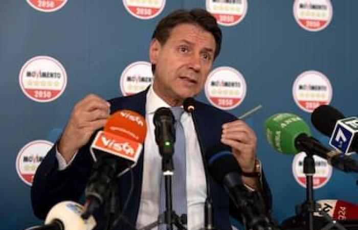 Grillo attaque Conte : “Il faut des idées visionnaires”. Critique du garant M5S