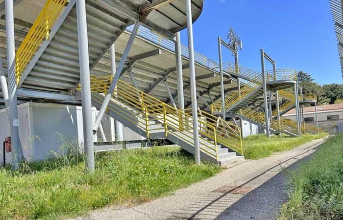 Stade Rocchi prêté à l’usage de la municipalité, transmis à la commission