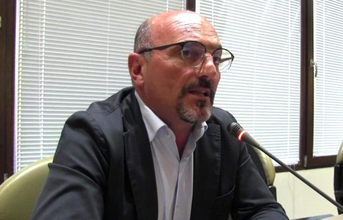 Autonomie différenciée : l’ancien maire de Crotone Pugliese sort, le PD suit de près