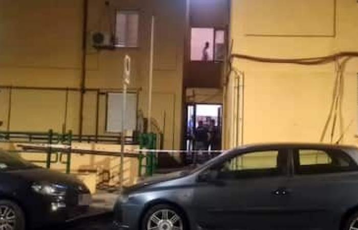 Féminicide à Arezzo, une femme malade de 72 ans tuée à son domicile par son mari