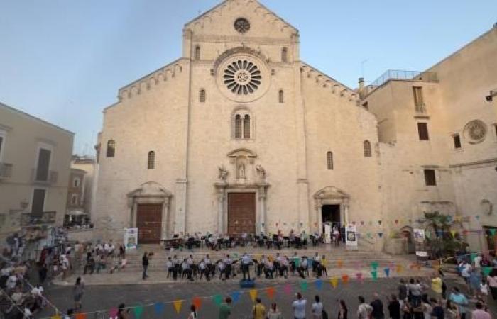 La fête de la musique avec la Fanfare de l’Air Force : le spectacle à Bari