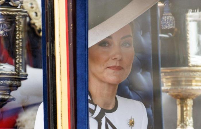 “Kate Middleton a “passé le cap”. Voici comment je l’ai compris” : l’ancienne secrétaire de la reine Elizabeth s’exprime