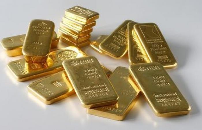 L’or se dirige vers un deuxième gain hebdomadaire grâce à l’optimisme de la baisse des taux américains