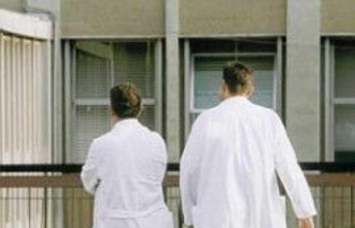 SIGM, choc face à l’affaire de l’École de Spécialisation en Chirurgie Plastique – Inside Salerno