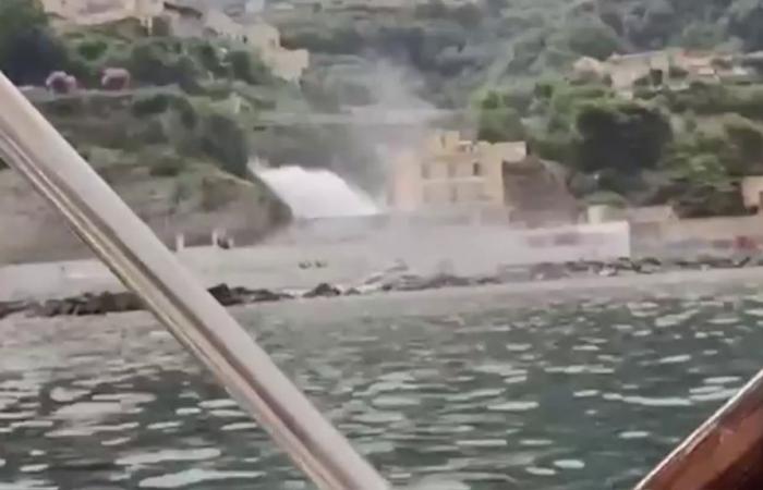 Castellammare, explosion d’une canalisation à Pozzano : perturbations généralisées, Gori au travail – Videonola
