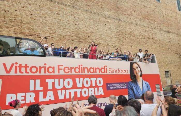 Ferdinandi excite le Frontone : « Quiconque soumet Pérouse rentre chez lui. J’espère être le maire à la hauteur de vos rêves”