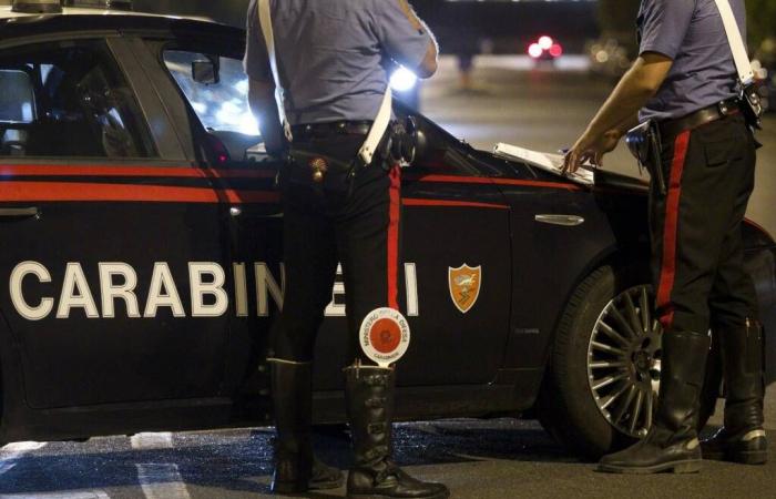 “Donnez-moi l’argent ou je vous incendie” : les carabiniers mettent fin à une tentative d’extorsion