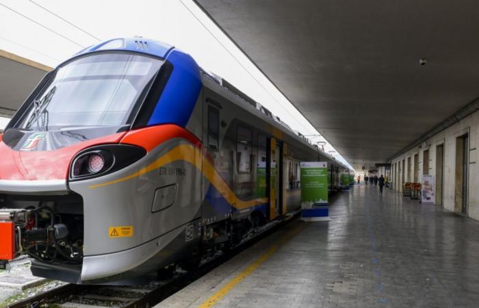 Trains, un mois de travaux sur la ligne à grande vitesse Rome-Florence : changements dans la circulation