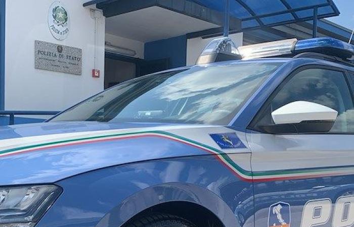 Positano News – Caserta : une femme se sent malade, puis se promène avec ses jeunes enfants au milieu de l’autoroute