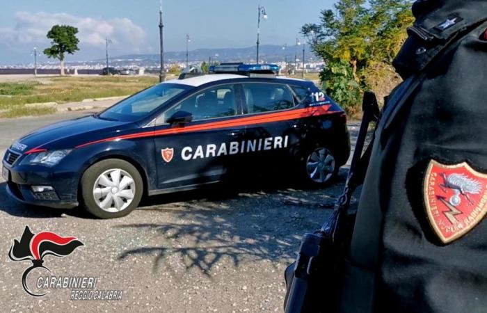 Reggio de Calabre: les Carabiniers Salvano, 79 ans, attrapés par la maladie