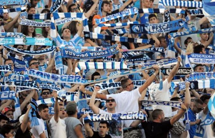 Football de Pescara : tout est toujours au point mort, nouvelle manifestation de supporters ce soir