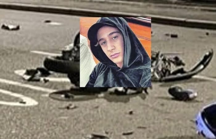 Naples, Enrico Vitale, 21 ans, est décédé après avoir été impliqué dans un accident de la route à Secondigliano